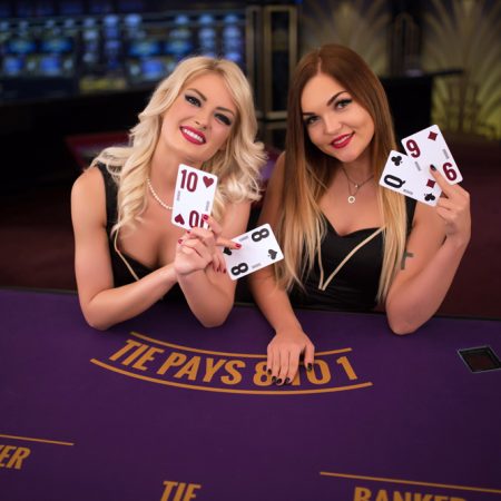 How To Play Live Baccarat Online